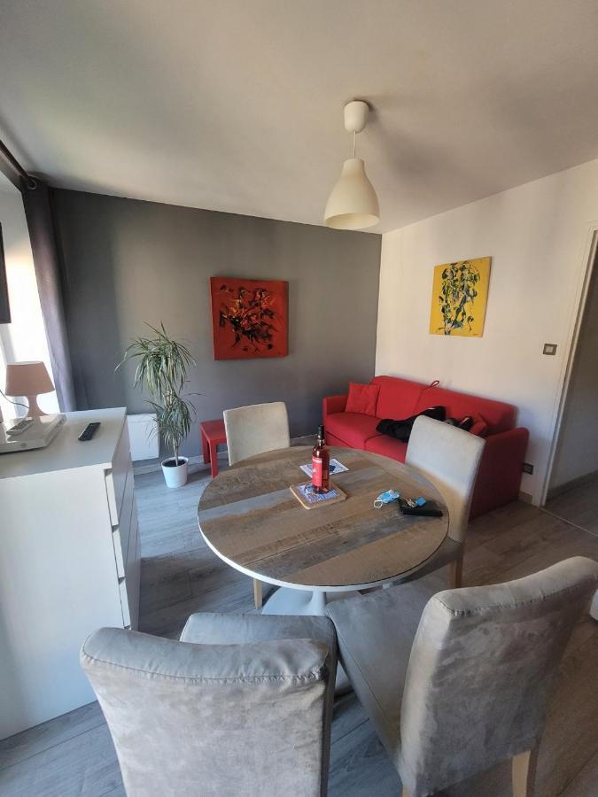 Appartement Residence Les Acacias Акс-ле-Терм Екстериор снимка
